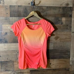 🦥 Mountain Hardwear Electric Performance Top